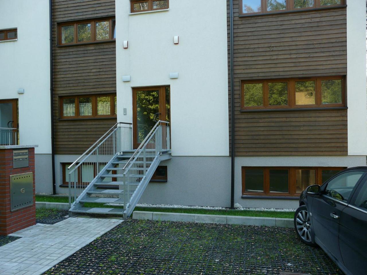 Apartamenty Wislany Brzeg 우스트론 외부 사진