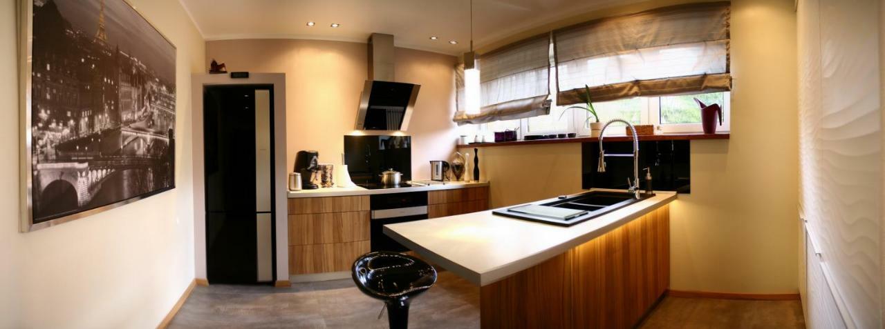 Apartamenty Wislany Brzeg 우스트론 외부 사진