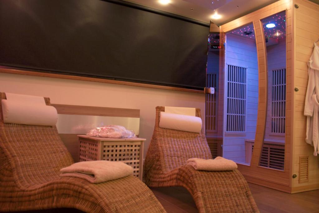 Apartamenty Wislany Brzeg 우스트론 외부 사진